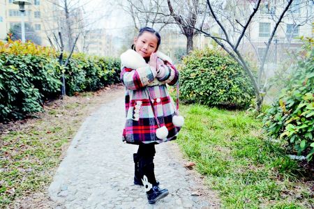 毛呢外套让宝贝“靓”起来